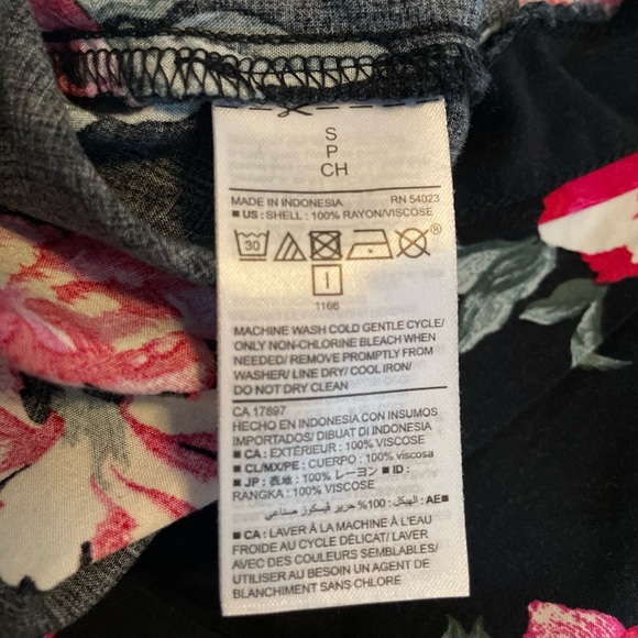 Floral Old Navy Dress - Picture 6 of 6